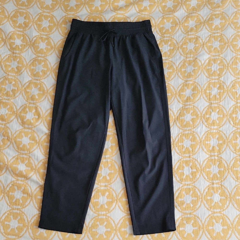 GAP Black Sweatpants Versatile Joggers